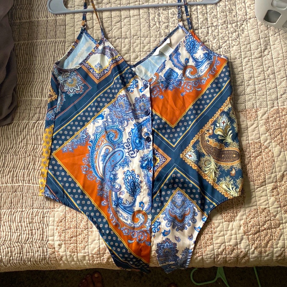 H and M tank top